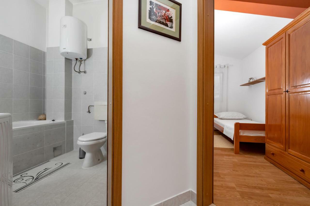 Apartment Kate-Few Minutes From Beach Makarska Kültér fotó